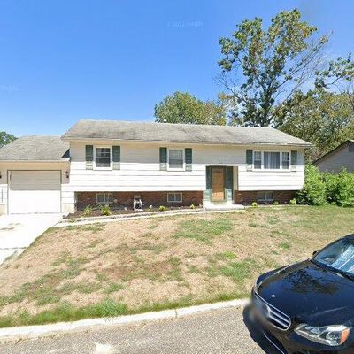 45 Monroe Ave, Browns Mills, NJ 08015