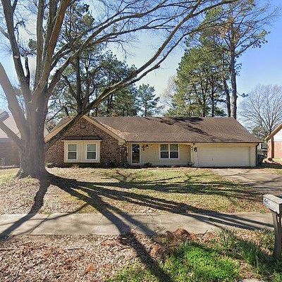 461 Lake Shore Dr N, Southaven, MS 38671