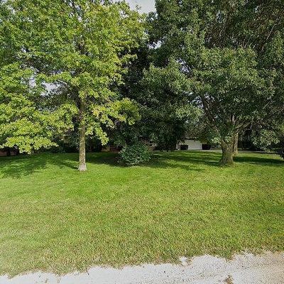 4620 West Ave, Burlington, IA 52601