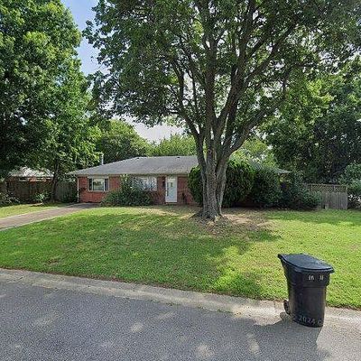 4700 Bridgeman Ln, Virginia Beach, VA 23455