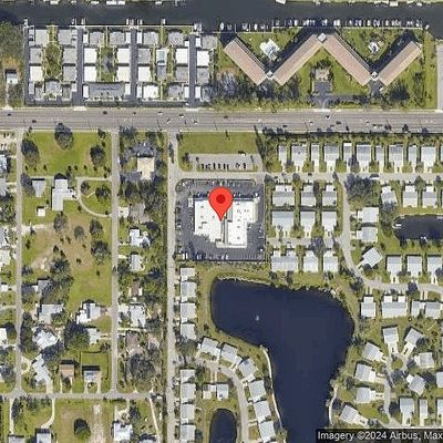 4752 Independence Dr, Bradenton, FL 34210