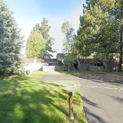 57239 Island Rd, Bend, OR 97707