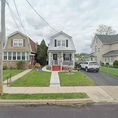 58 Crescent St, Langhorne, PA 19047