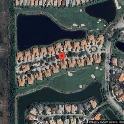 6031 Trophy Dr #201, Naples, FL 34110