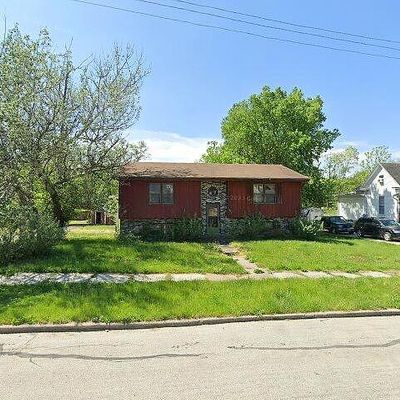 608 Gilman St, Moberly, MO 65270