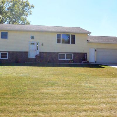 610 5th Street, Glencoe, MN 55336