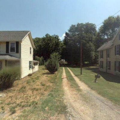 6121 Tolchester Rd, Rock Hall, MD 21661