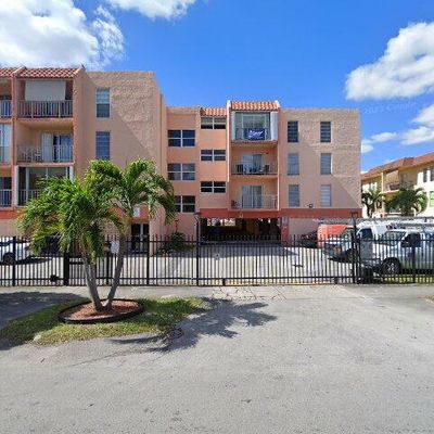 6190 W 19th Ave, Hialeah, FL 33012