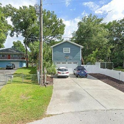 6194 Bear Trl, Weeki Wachee, FL 34607