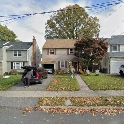 53 Newell Dr, Bloomfield, NJ 07003