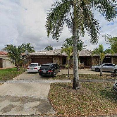 5301 Mckinley St, Hollywood, FL 33021