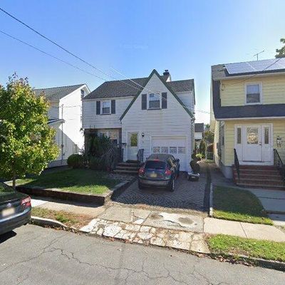 54 Hughes St, Maplewood, NJ 07040