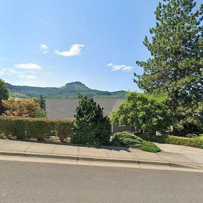 560 E 1 St St, Lowell, OR 97452