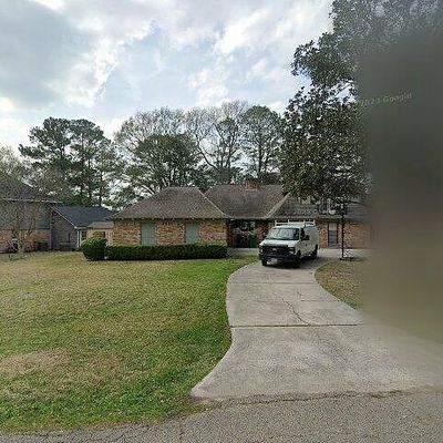 563 Brandon Rd, Conroe, TX 77302