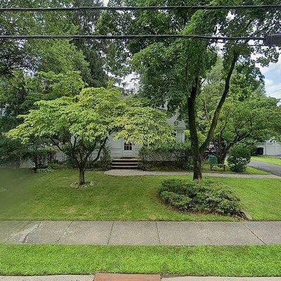 569 Cleveland Ave, River Vale, NJ 07675