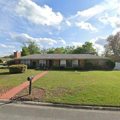 570 Cody Dr, Orange Park, FL 32073