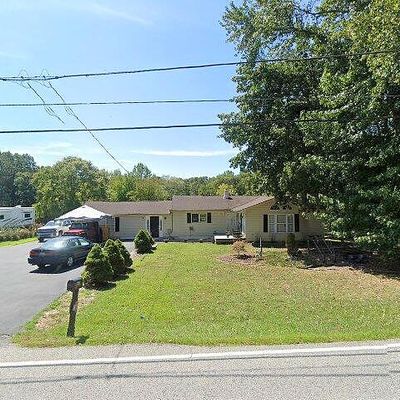 682 Nottingham Rd, Elkton, MD 21921