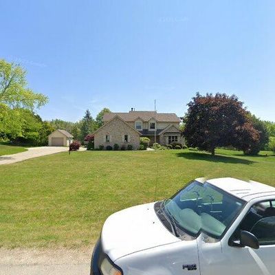 6911 Beechnut Dr, Caledonia, WI 53402