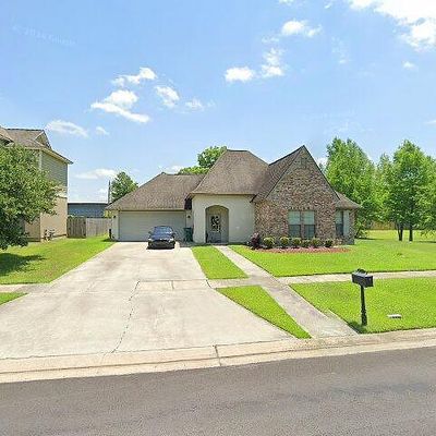 6946 Marshall Bond Dr, Zachary, LA 70791