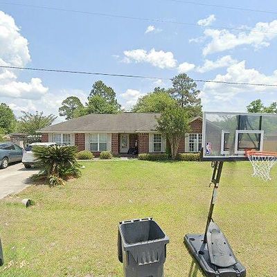 70 Kathy Rd, Hinesville, GA 31313