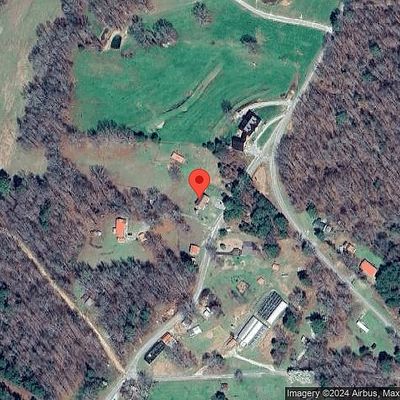 70 Lindsey Cemetery Rd, Lexington, TN 38351