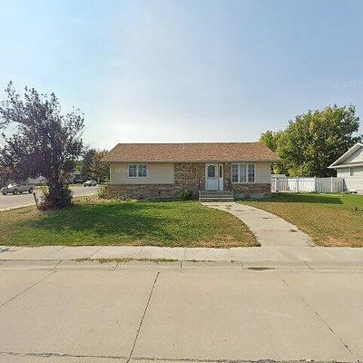 705 18 Th St, Gering, NE 69341