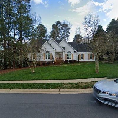 705 Birkdale Dr, Clayton, NC 27527