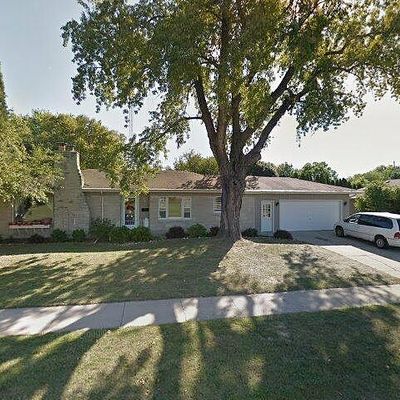 732 N Adams St, Janesville, WI 53545