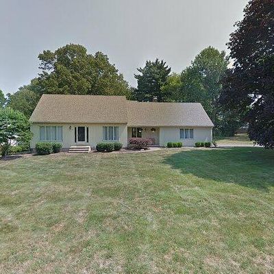 74 Ledgecrest Ter, Manchester, CT 06040