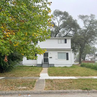 7400 Chatham, Redford, MI 48239