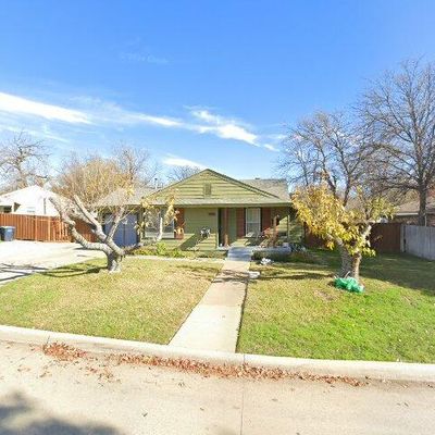 7476 Aberdeen Dr, Fort Worth, TX 76116