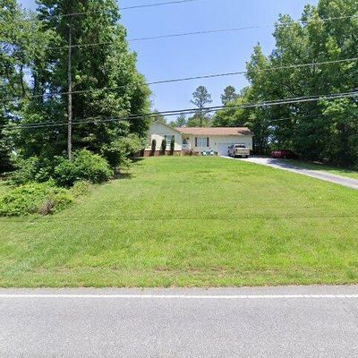 6337 Midway School Rd, Thomasville, NC 27360