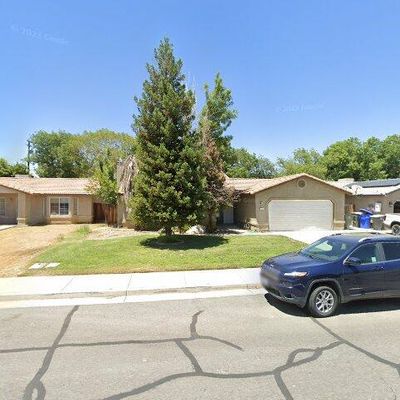 640 Hazelhurst Way, Coalinga, CA 93210