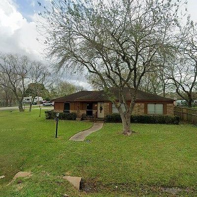 6526 Olson Ln, Pasadena, TX 77505