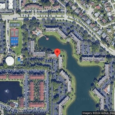 6610 Coral Lake Dr, Margate, FL 33063