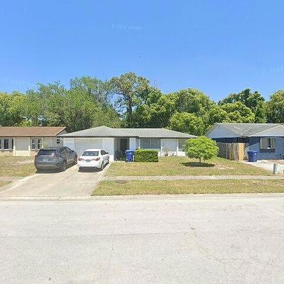 6615 Albemarle Pkwy, New Port Richey, FL 34653