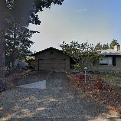 6695 Devonshire Dr, Gladstone, OR 97027