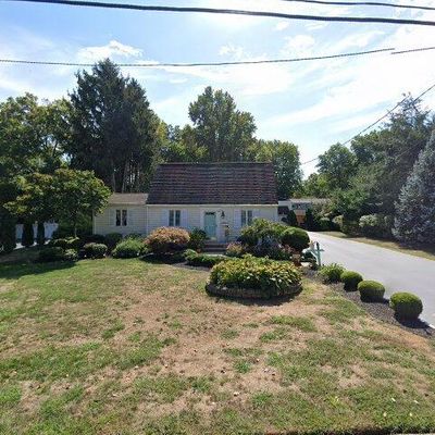 67 Swartzel Dr, Middletown, NJ 07748