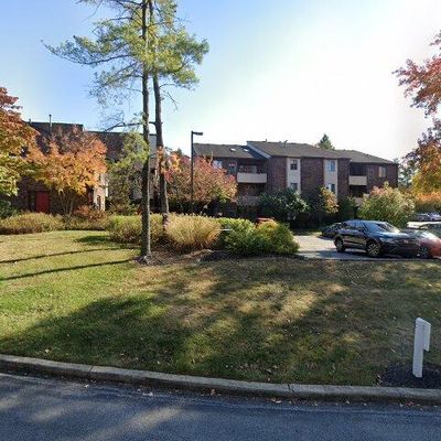 805 Mountainview Dr, Chesterbrook, PA 19087