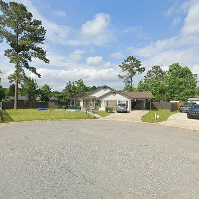 807 Barony Ct, Hinesville, GA 31313