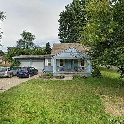 8123 Janis St, Shelby Township, MI 48317