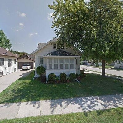 816 Bowen St, Oshkosh, WI 54901