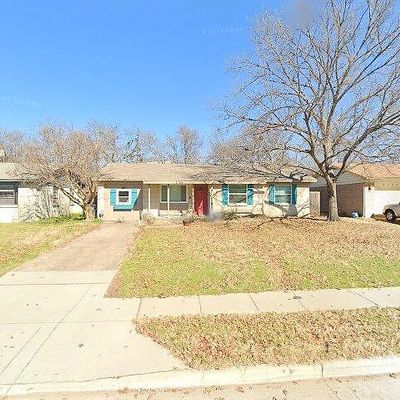 8738 Boundbrook Ave, Dallas, TX 75243