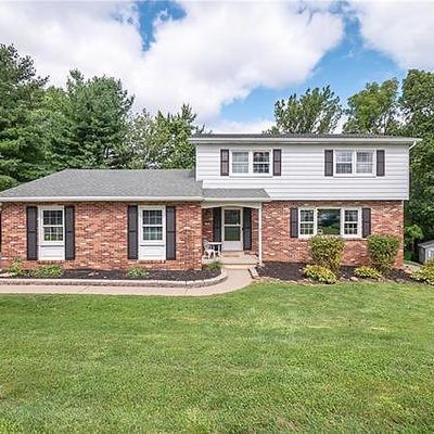 76 Hillcrest Drive, Macungie, PA 18062