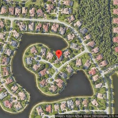 7711 Trent Ct, Naples, FL 34113