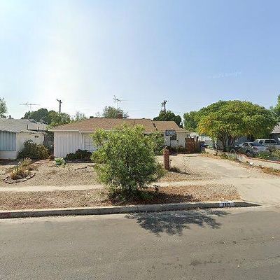 7817 Beeman Ave, North Hollywood, CA 91605