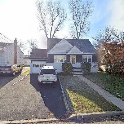 80 New York Ave, Bergenfield, NJ 07621