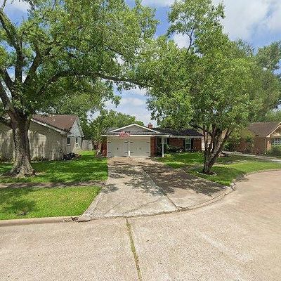 979 Richvale Ln, Houston, TX 77062