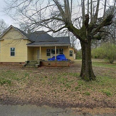 902 N Pearl St, Iuka, MS 38852