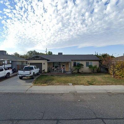 908 Yolo St, Manteca, CA 95336